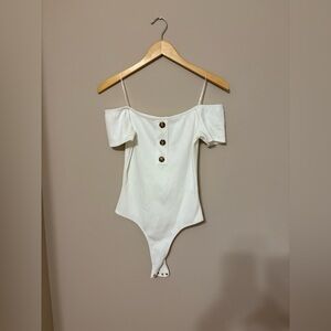 Franchescas Women's Off Shoulder White Bodysuit Size S Casual NWTs